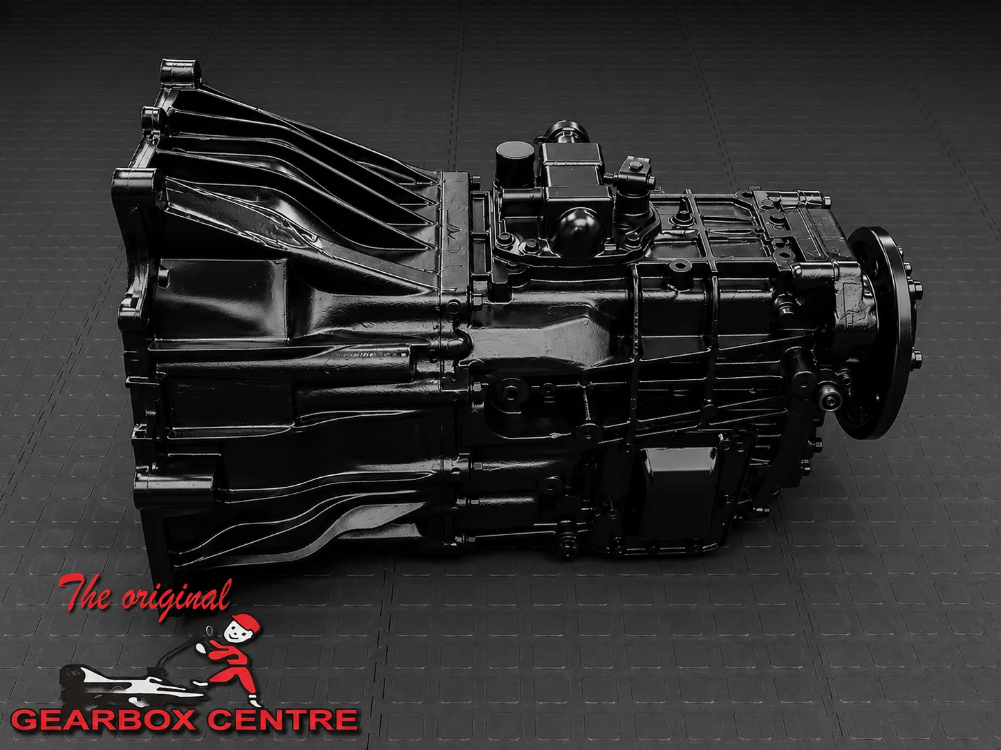 Fuso MO35 5 Speed reconditioned gearbox